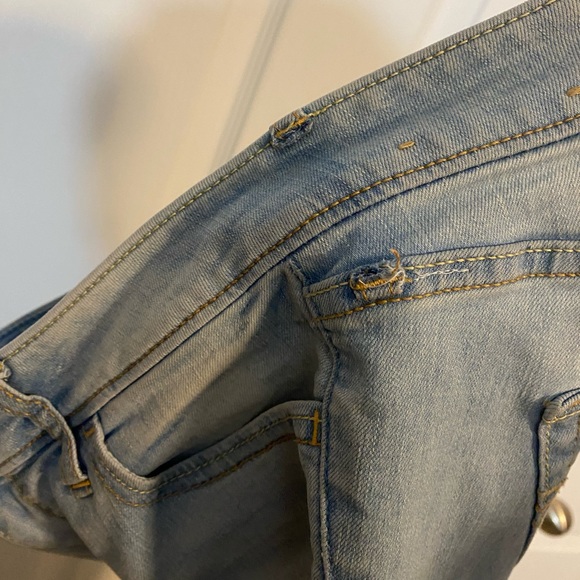 🔥 Low rise Hollister jeans - Picture 7 of 7